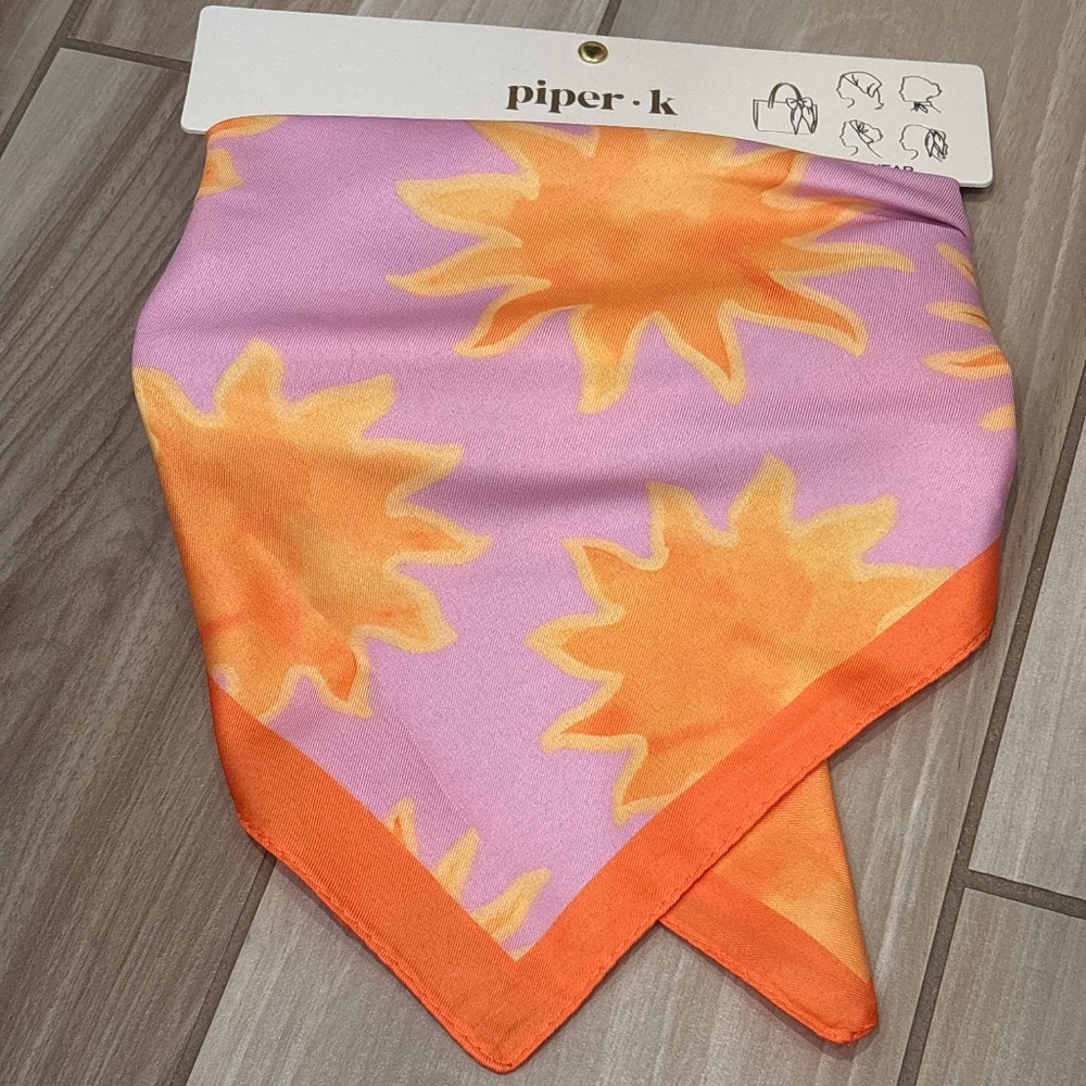 NWT Piper K sunburst hair scarf